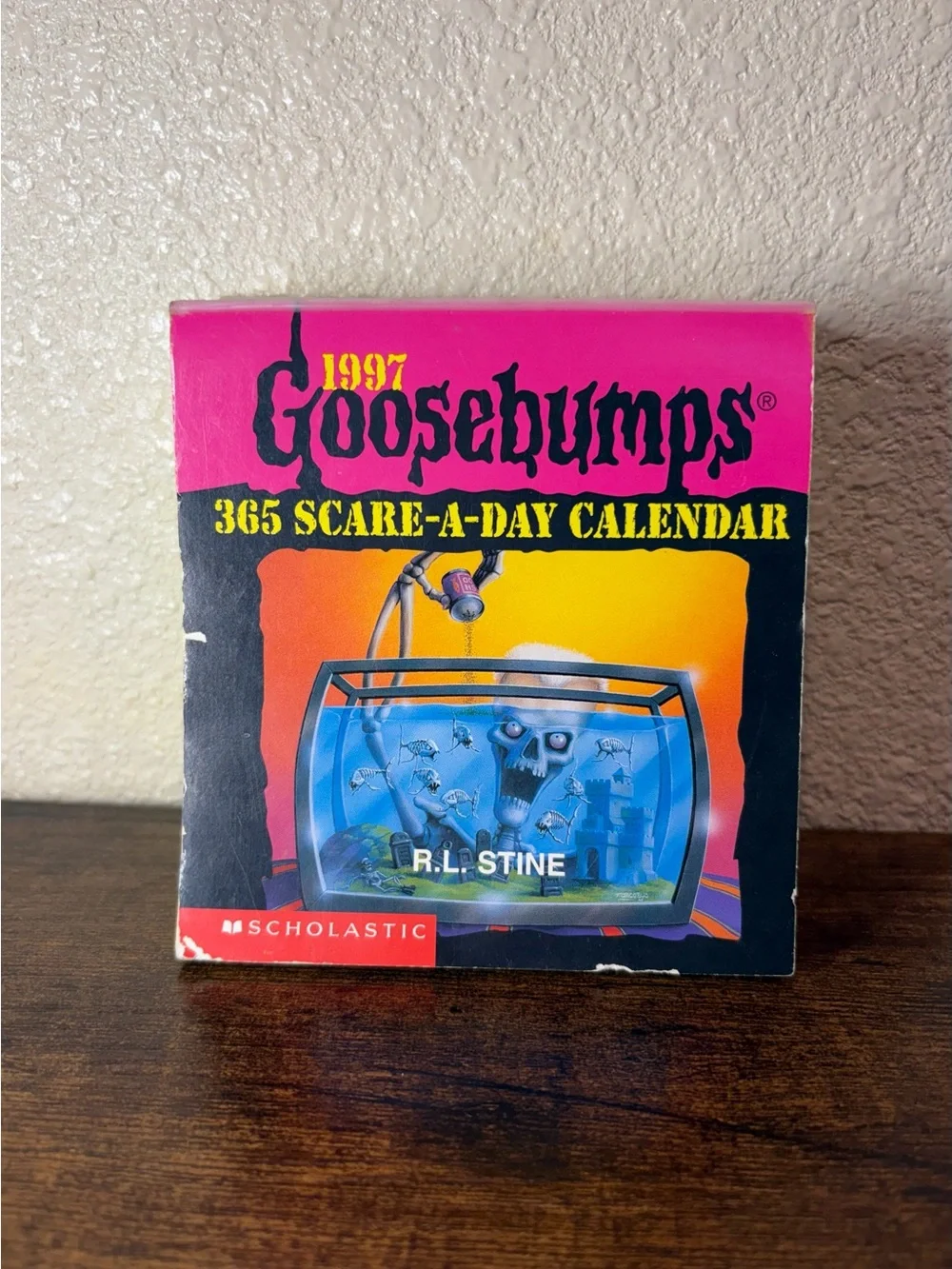 Vintage 1997 R. L. Stine Goosebumps 365 Scare-A-Day Calendar Creep Notes Unused